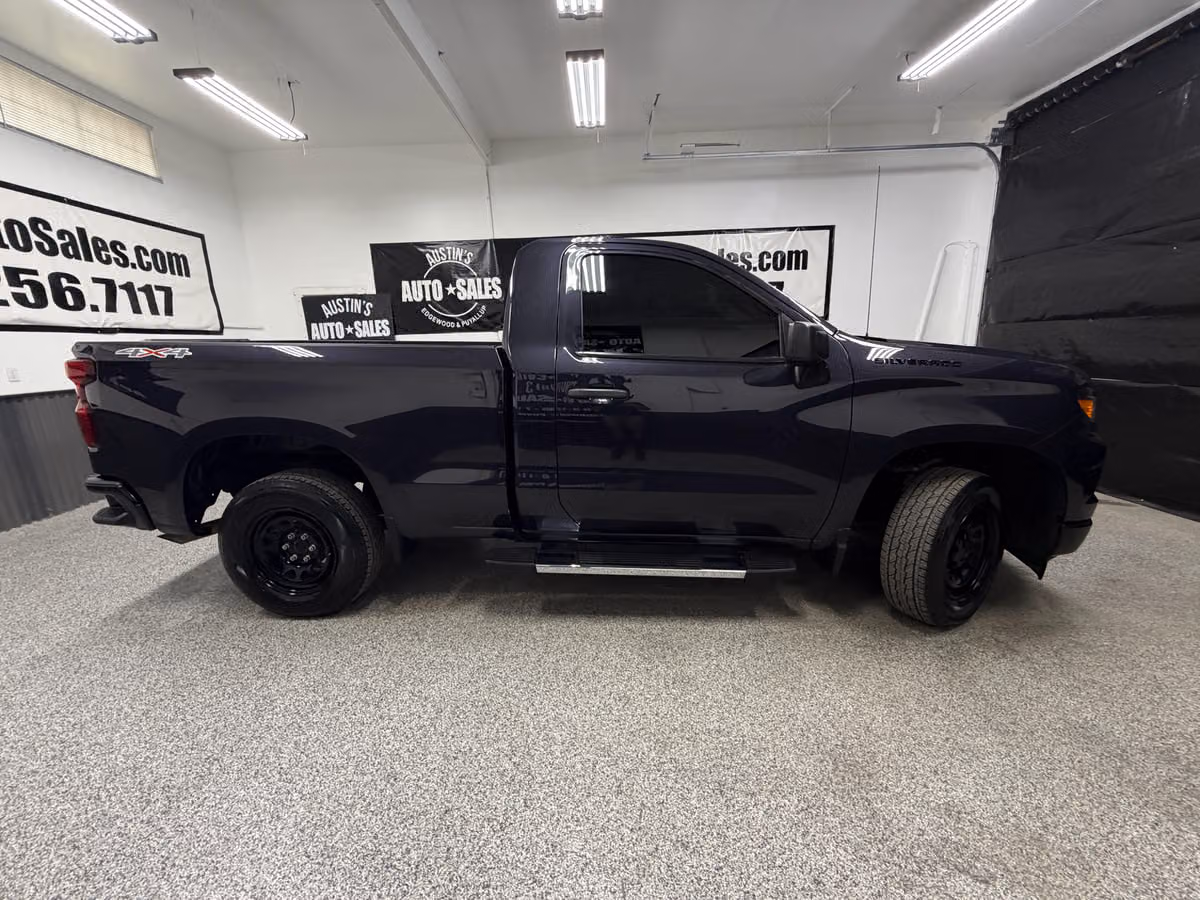 2024 Chevrolet Silverado 1500 Work Truck Regular Cab Image 2