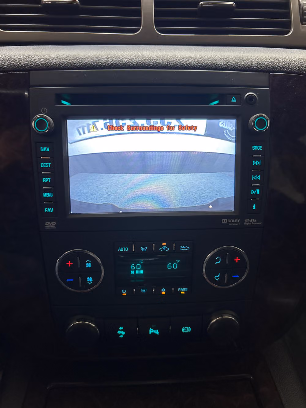 2014 GMC Sierra 3500HD Denali Crew Cab Image 14