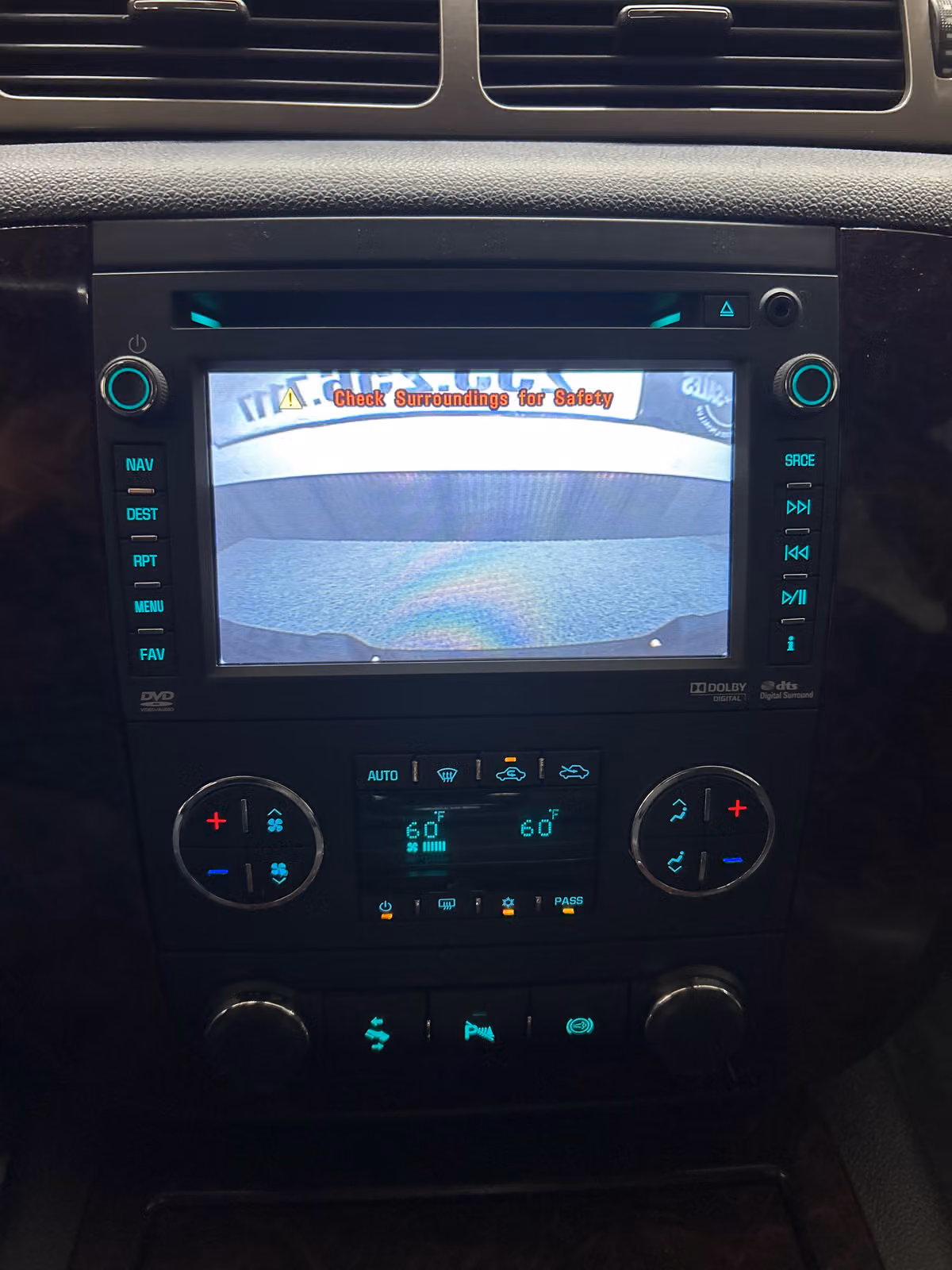 2014 GMC Sierra 3500HD Denali Crew Cab Image 14