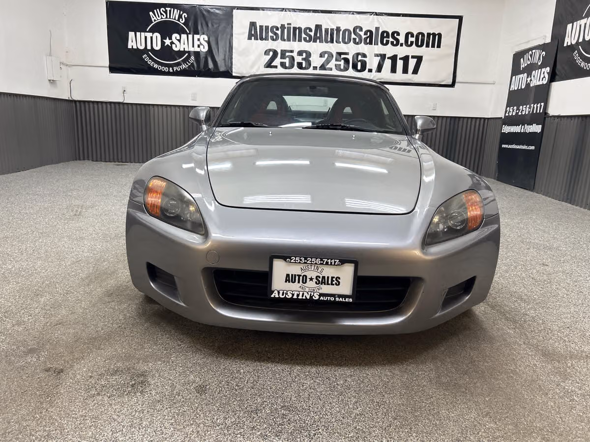 2001 Honda S2000 Base Image 2