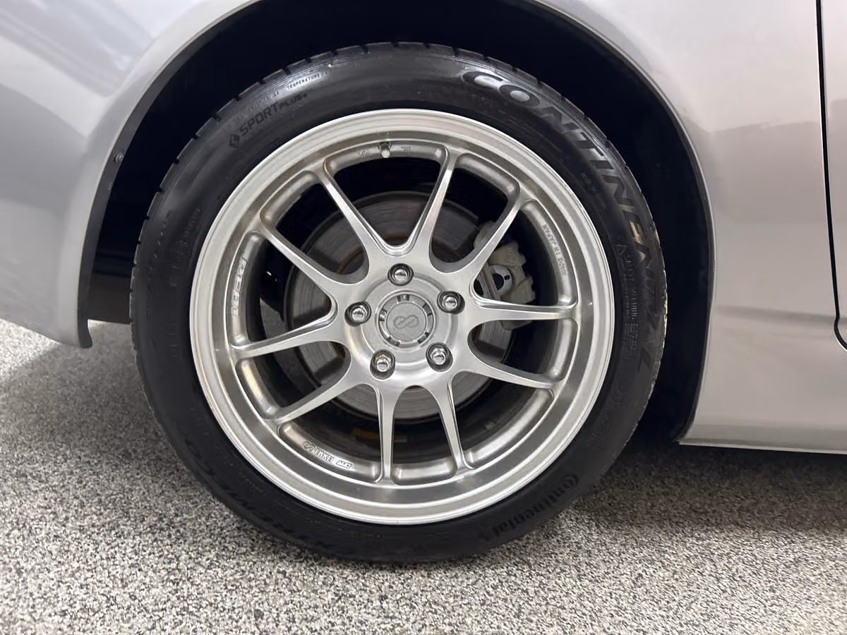 2001 Honda S2000 Base Image 7
