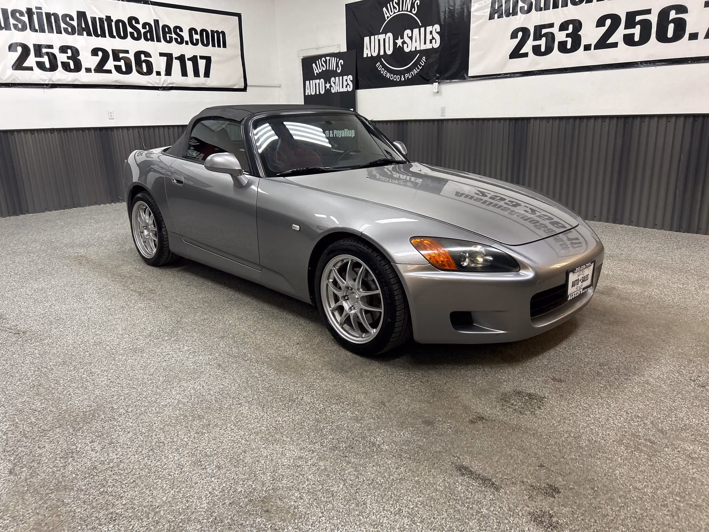 2001 Honda S2000 Base Image 1
