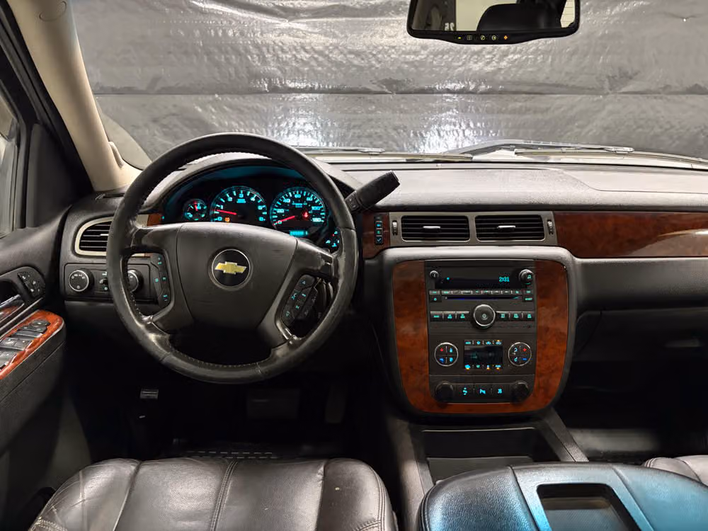 2010 Chevrolet Silverado 2500HD LTZ Crew Cab Image 10