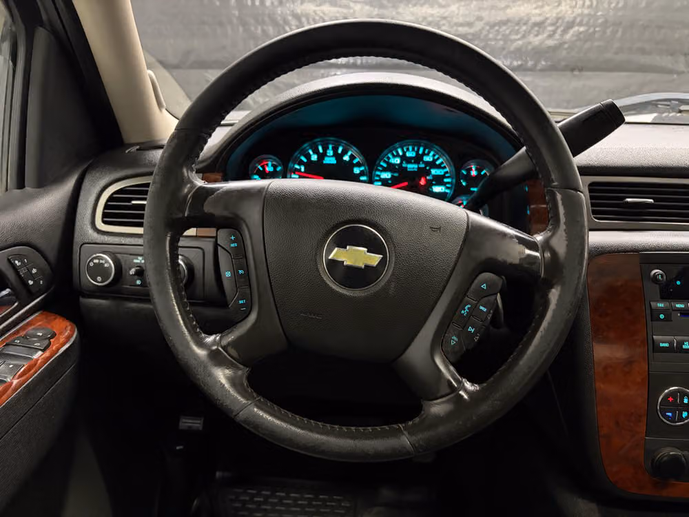 2010 Chevrolet Silverado 2500HD LTZ Crew Cab Image 11