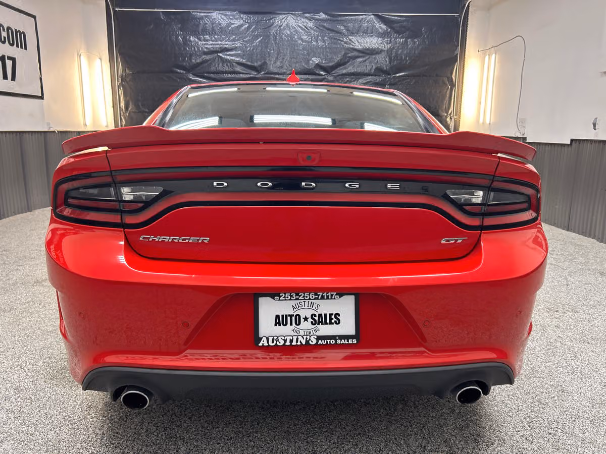 2019 Dodge Charger GT Image 5