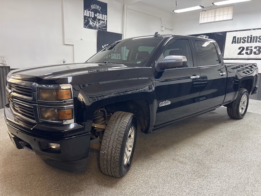 2014 Chevrolet Silverado 1500 High Country Crew Cab Image 3