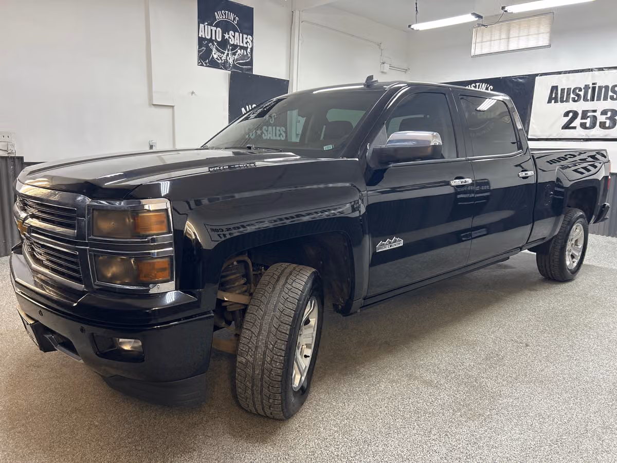 2014 Chevrolet Silverado 1500 High Country Crew Cab Image 3
