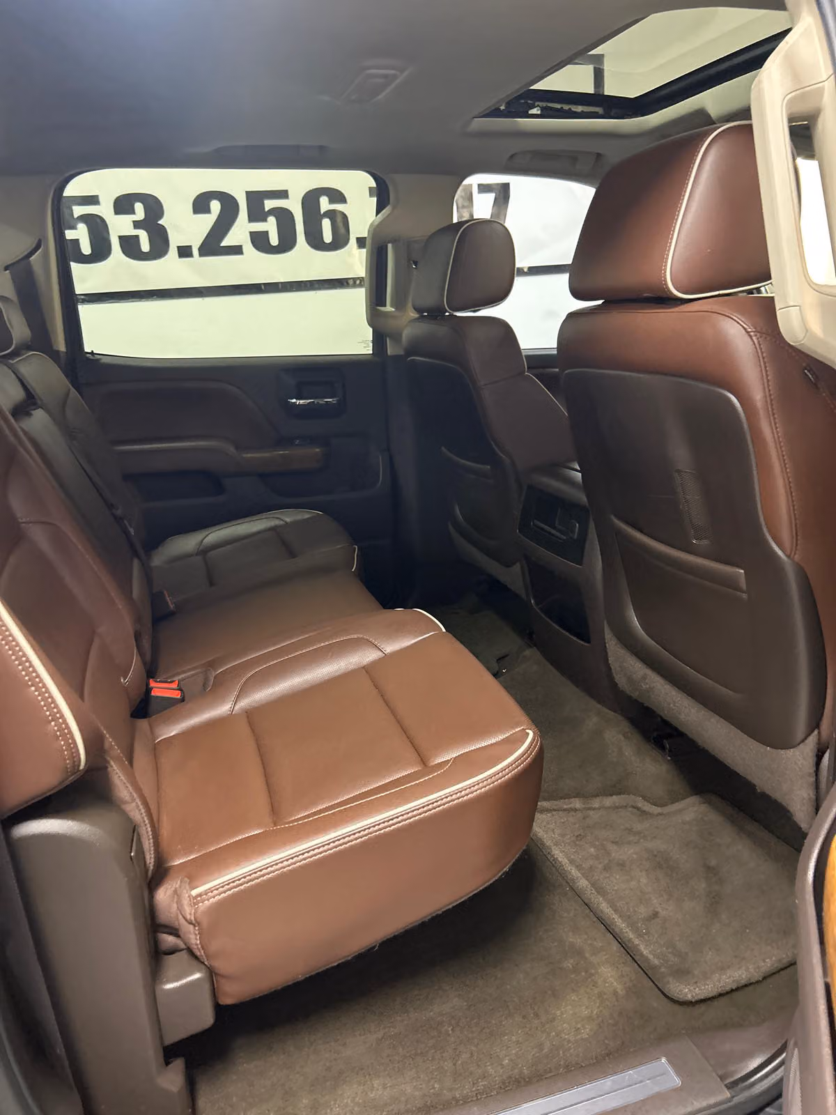 2014 Chevrolet Silverado 1500 High Country Crew Cab Image 12