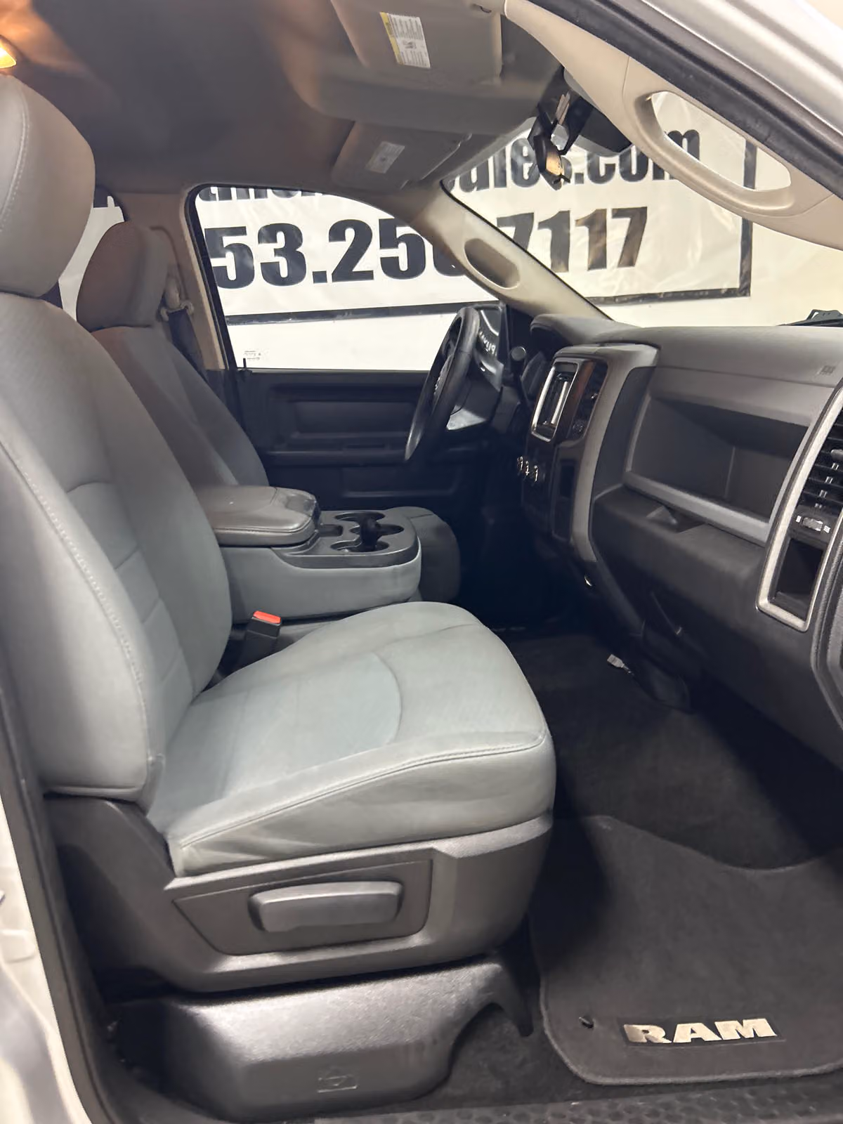 2013 Ram 1500 Express Crew Cab Image 13