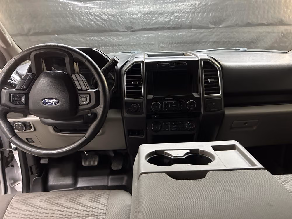 2015 Ford F-150 XLT SuperCab Image 11
