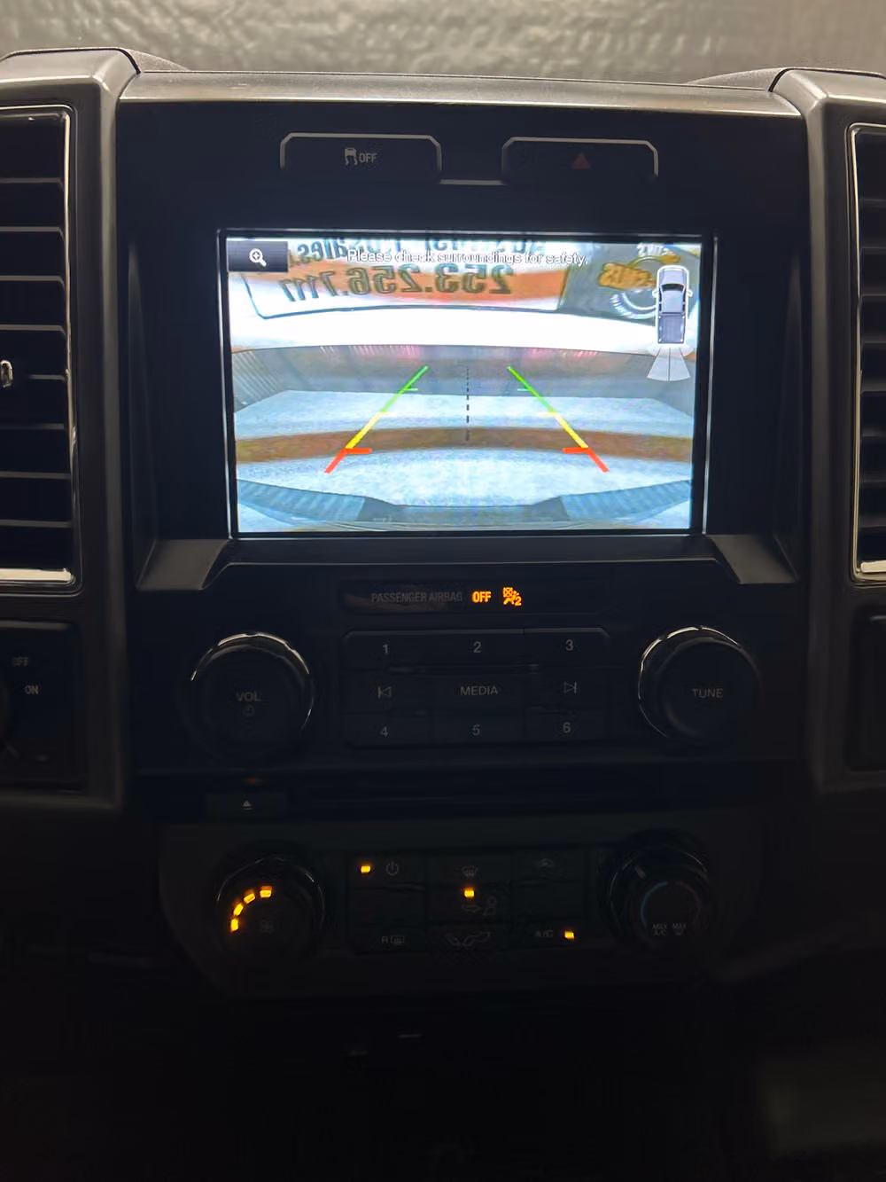 2015 Ford F-150 XLT SuperCab Image 14