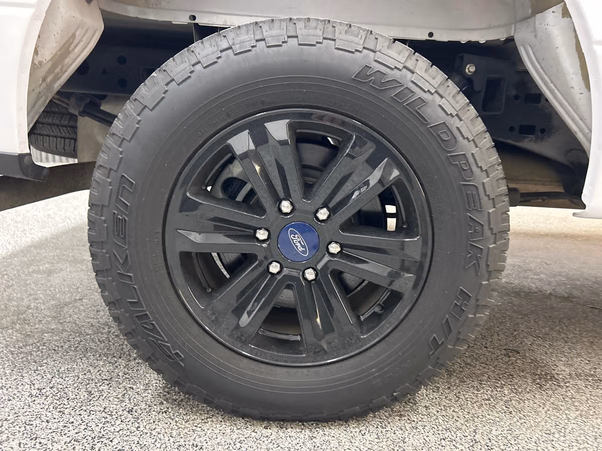 2015 Ford F-150 XLT SuperCab Image 7