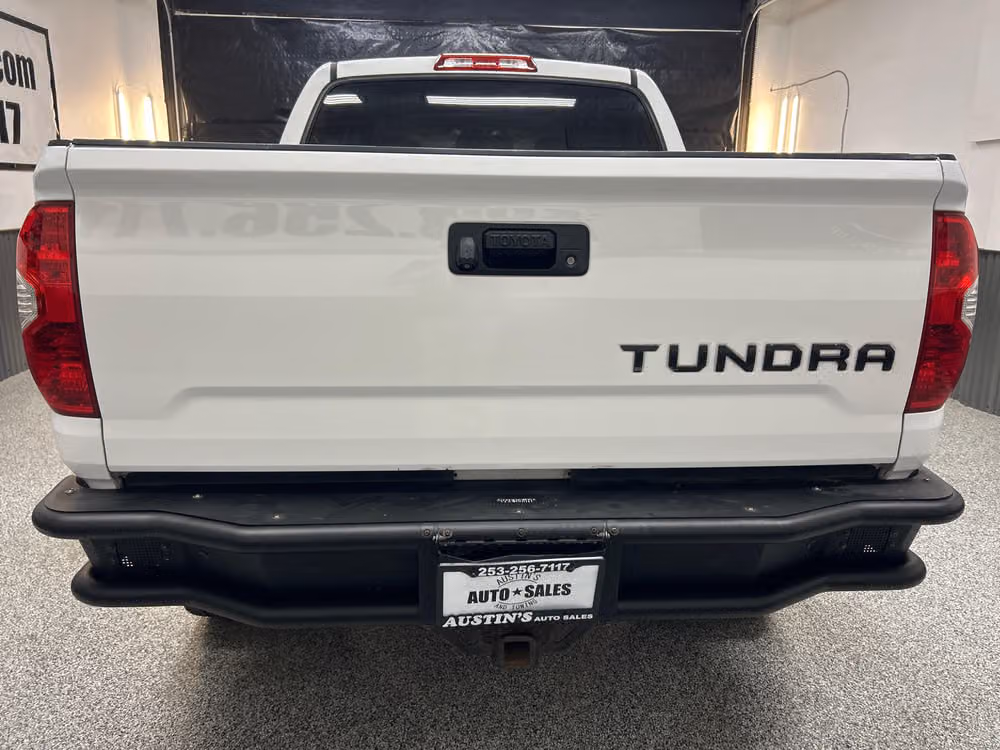 2014 Toyota Tundra SR5 CrewMax Lower Image 3