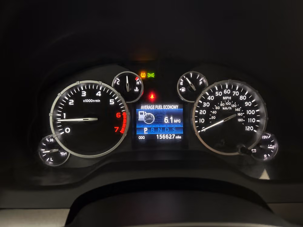 2014 Toyota Tundra SR5 CrewMax Image 19