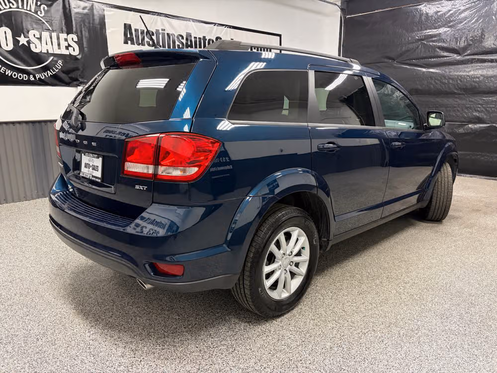 2014 Dodge Journey SXT Lower Image 1