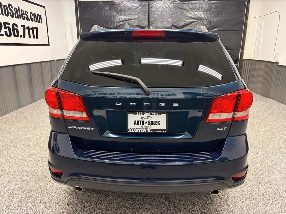 2014 Dodge Journey SXT Lower Image 2
