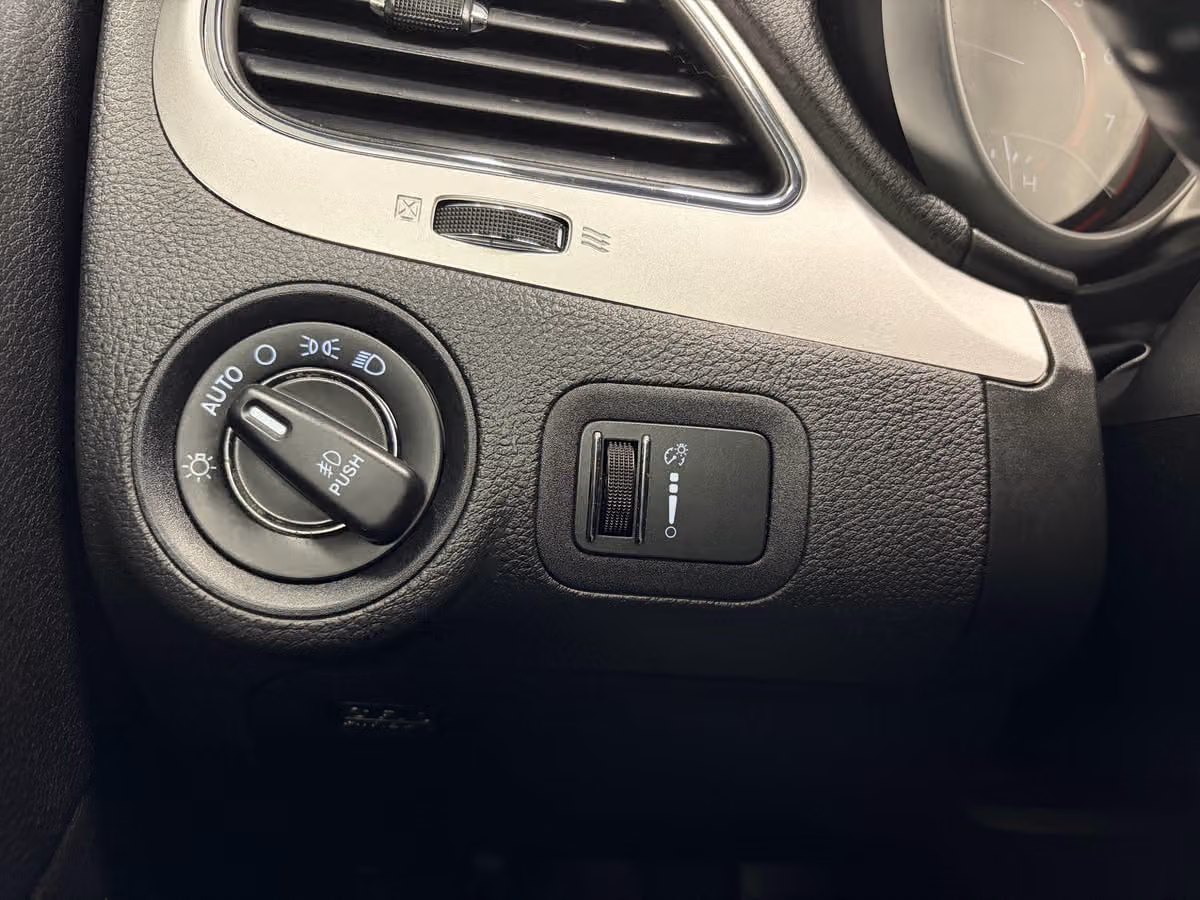 2014 Dodge Journey SXT Image 16