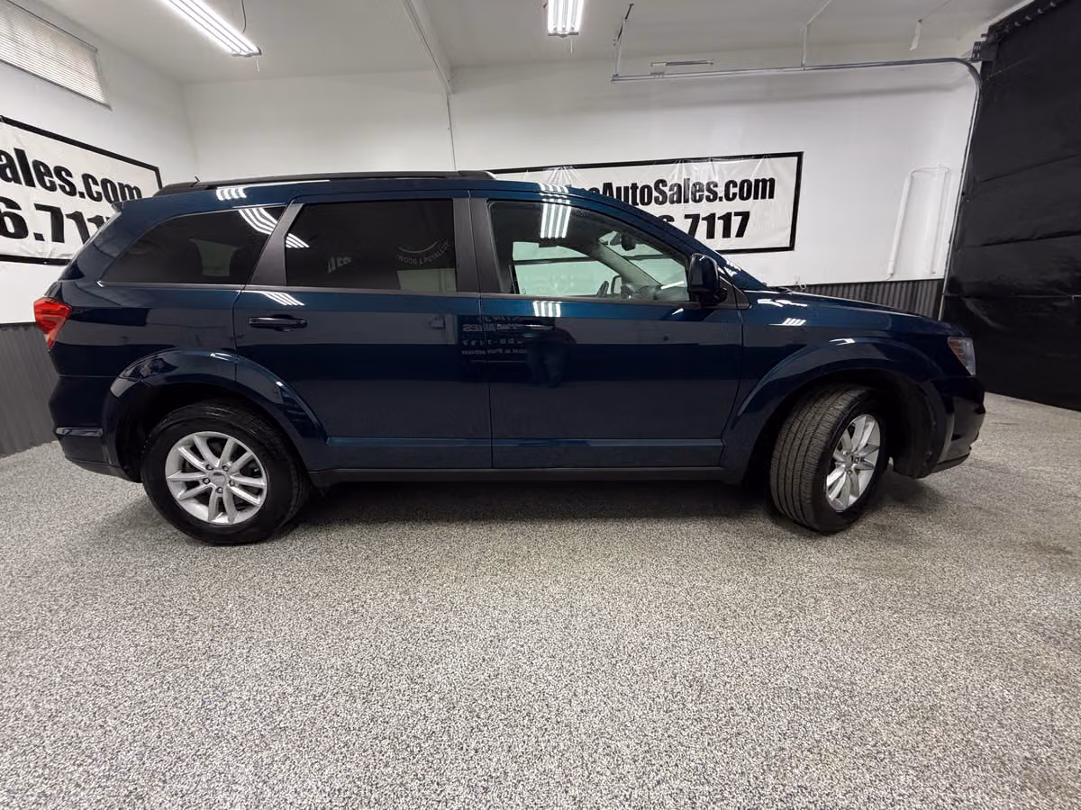 2014 Dodge Journey SXT Image 2