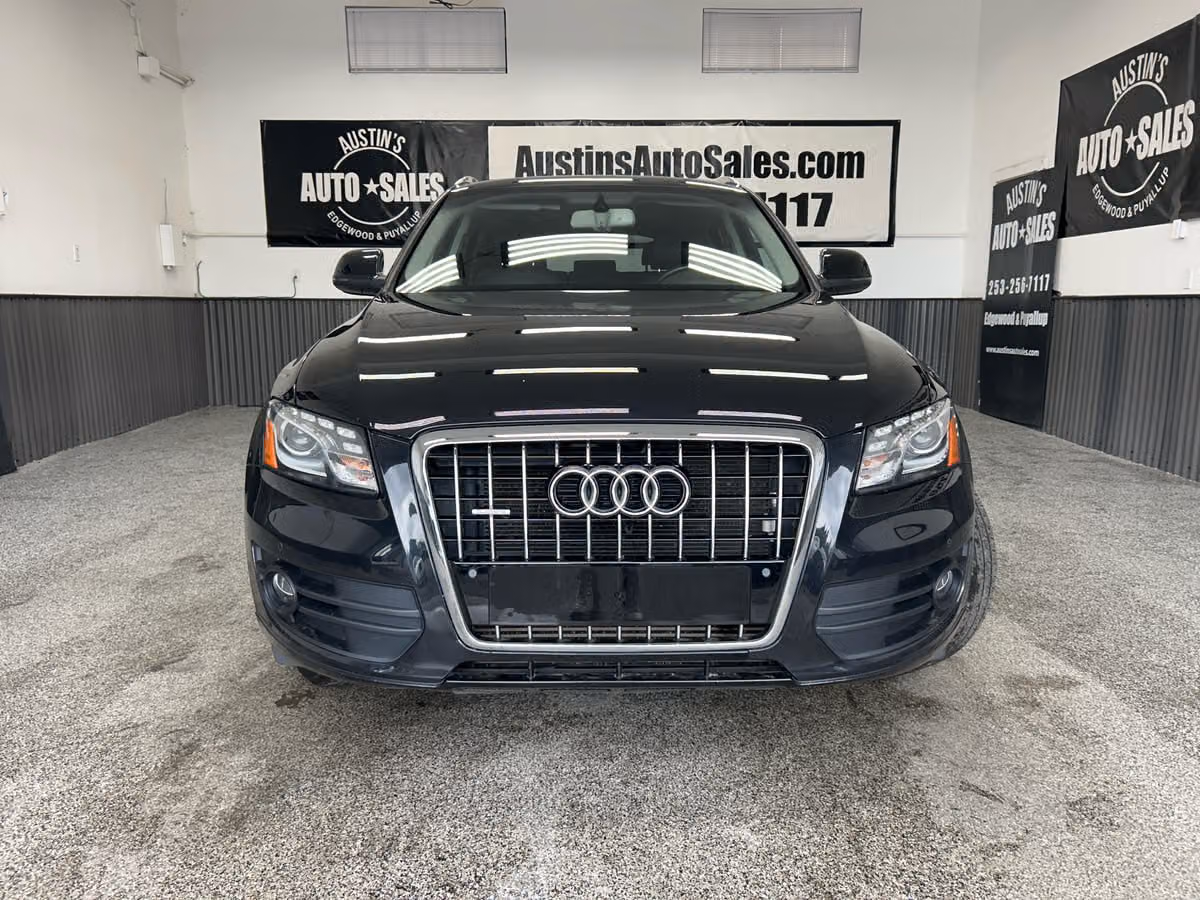 2012 Audi Q5 2.0T quattro Premium Plus Image 2