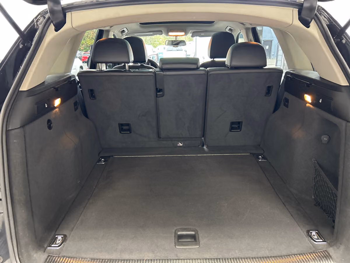 2012 Audi Q5 2.0T quattro Premium Plus Image 12