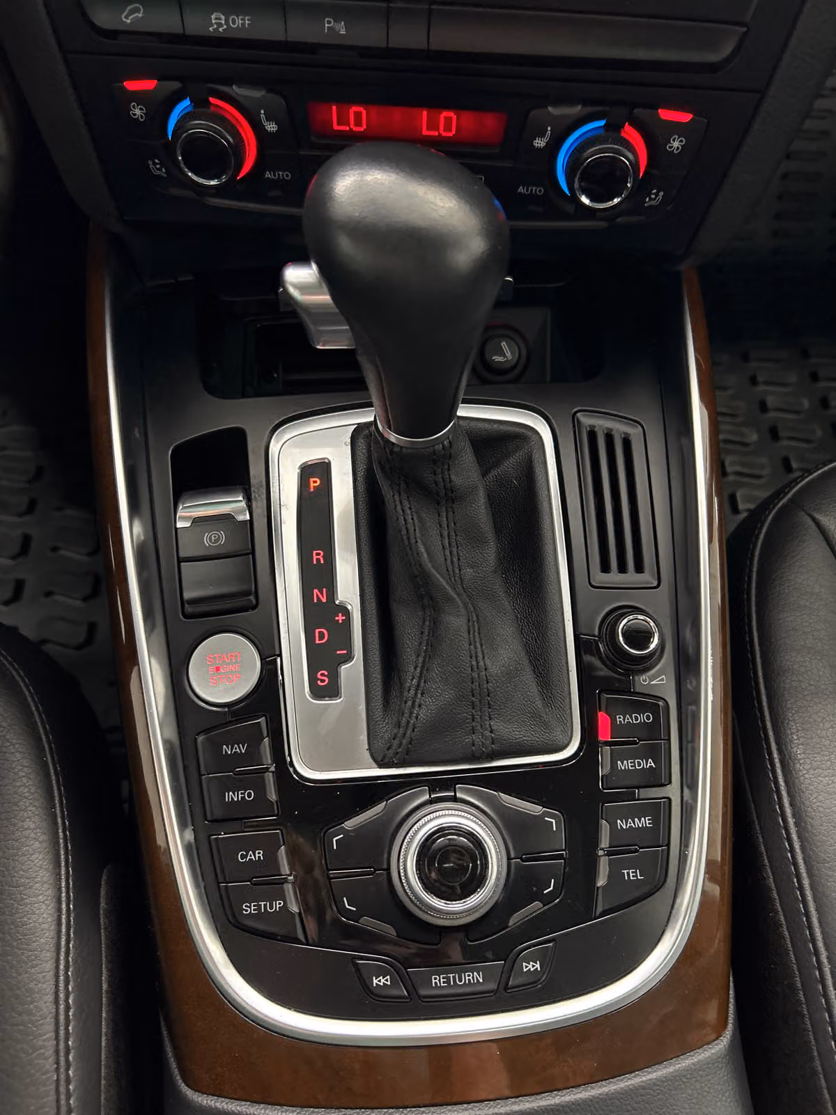 2012 Audi Q5 2.0T quattro Premium Plus Image 15