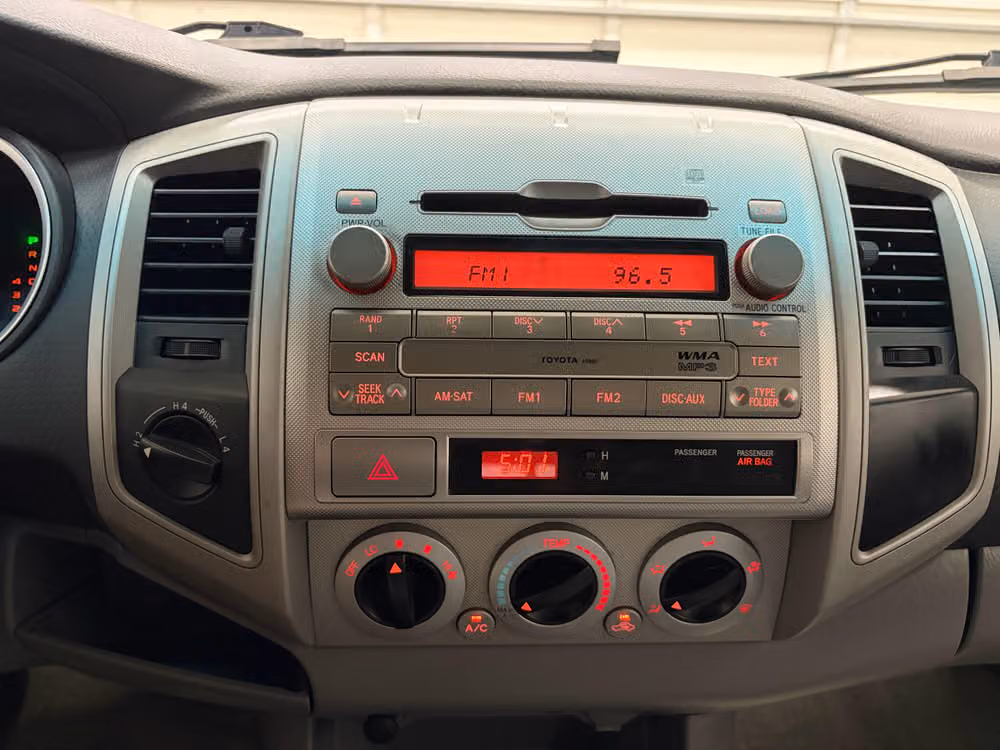 2010 Toyota Tacoma V6 Double Cab Image 13