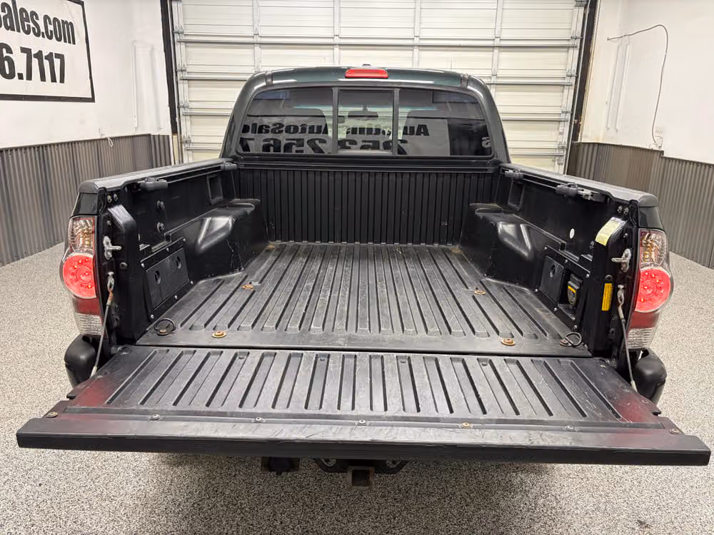 2010 Toyota Tacoma V6 Double Cab Image 19