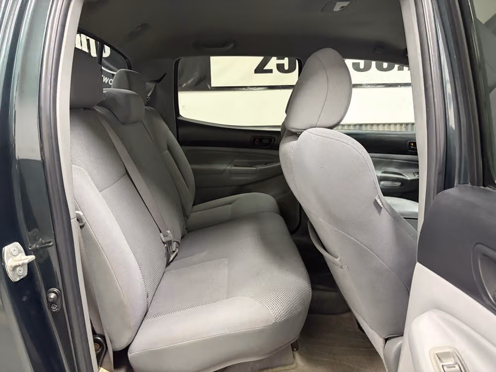 2010 Toyota Tacoma V6 Double Cab Image 20