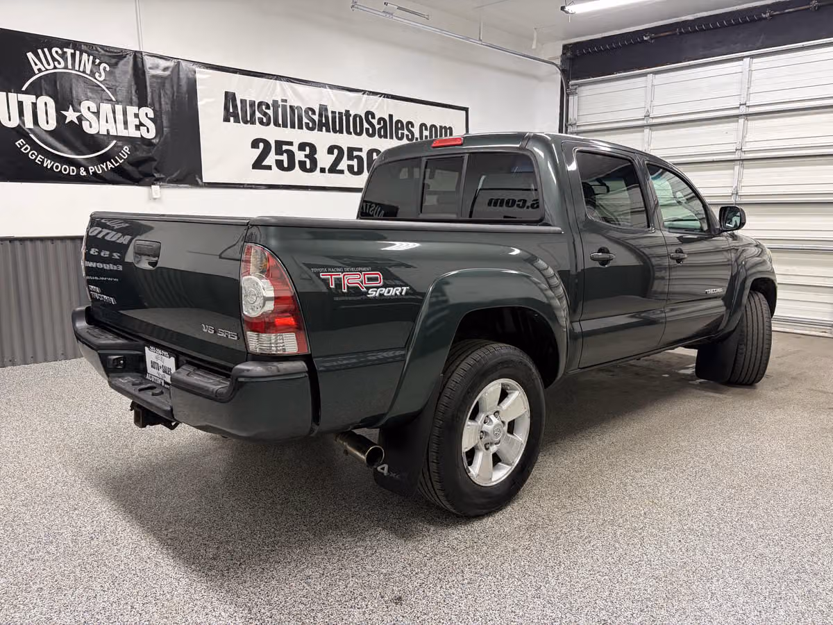 2010 Toyota Tacoma V6 Double Cab Image 3