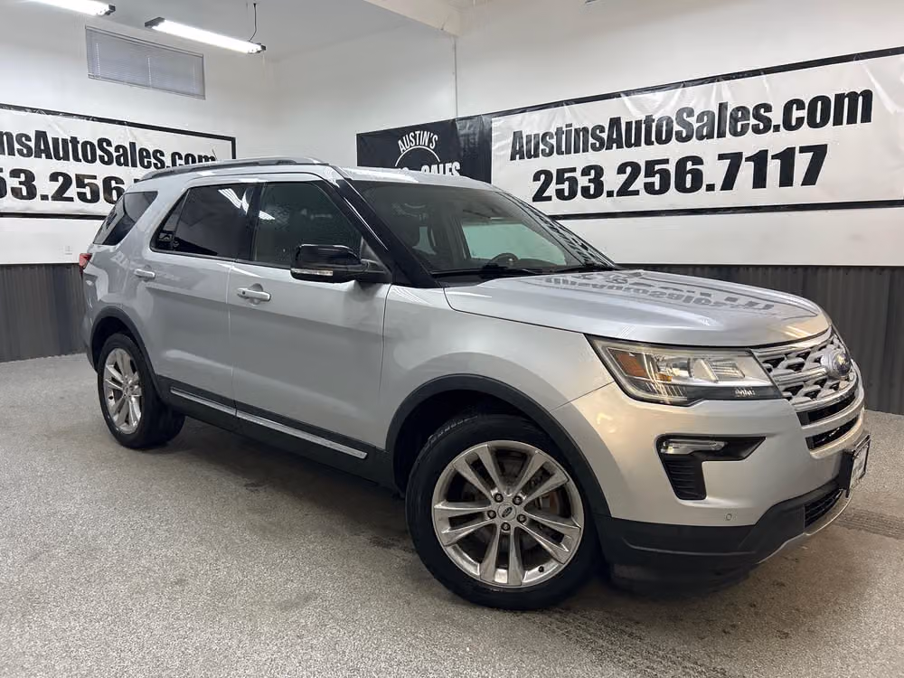 2018 Ford Explorer XLT Image 1