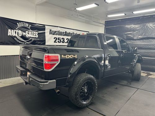 2014 Ford F-150 Lariat 4x4 4dr SuperCrew Styleside 5.5 ft. SB SuperCrew Lower Image 2