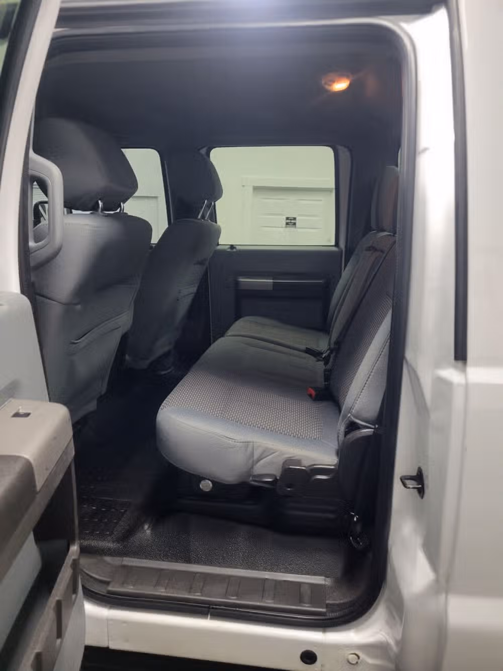 2012 Ford F-350 Super Duty XLT 4x4 4dr Crew Cab 8 ft. LB SRW Pickup Crew Cab Image 7