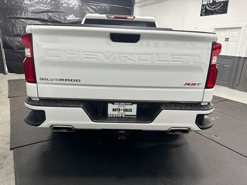 2021 Chevrolet Silverado 1500 RST 4x4 4dr Crew Cab 6.6 ft. SB Crew Cab Lower Image 1