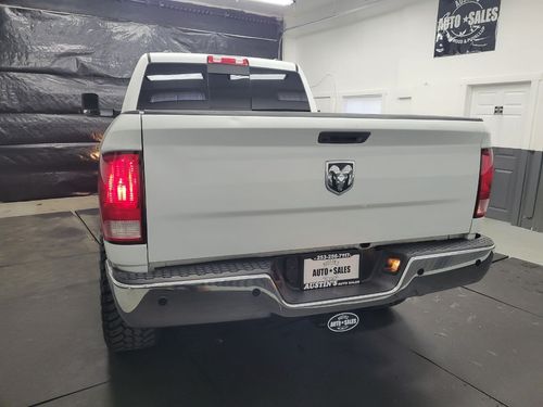 2011 Ram 2500 Laramie Mega Cab Lower Image 1