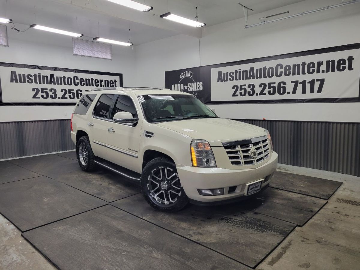 2010 Cadillac Escalade Luxury Austin's Auto Sales