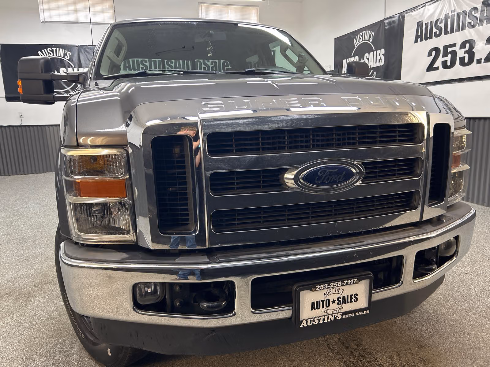 2008 Ford F-350 Super Duty Lariat Crew Cab Upper Image 2