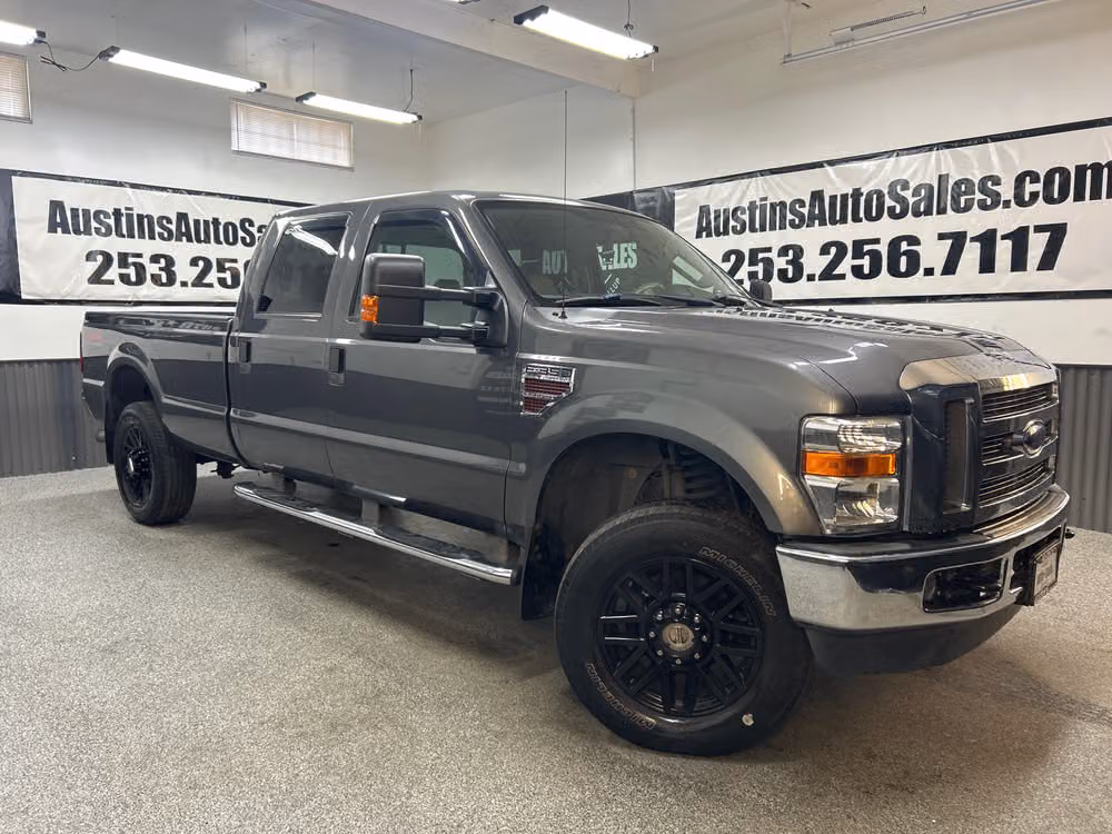 2008 Ford F-350 Super Duty Lariat Crew Cab Image 1