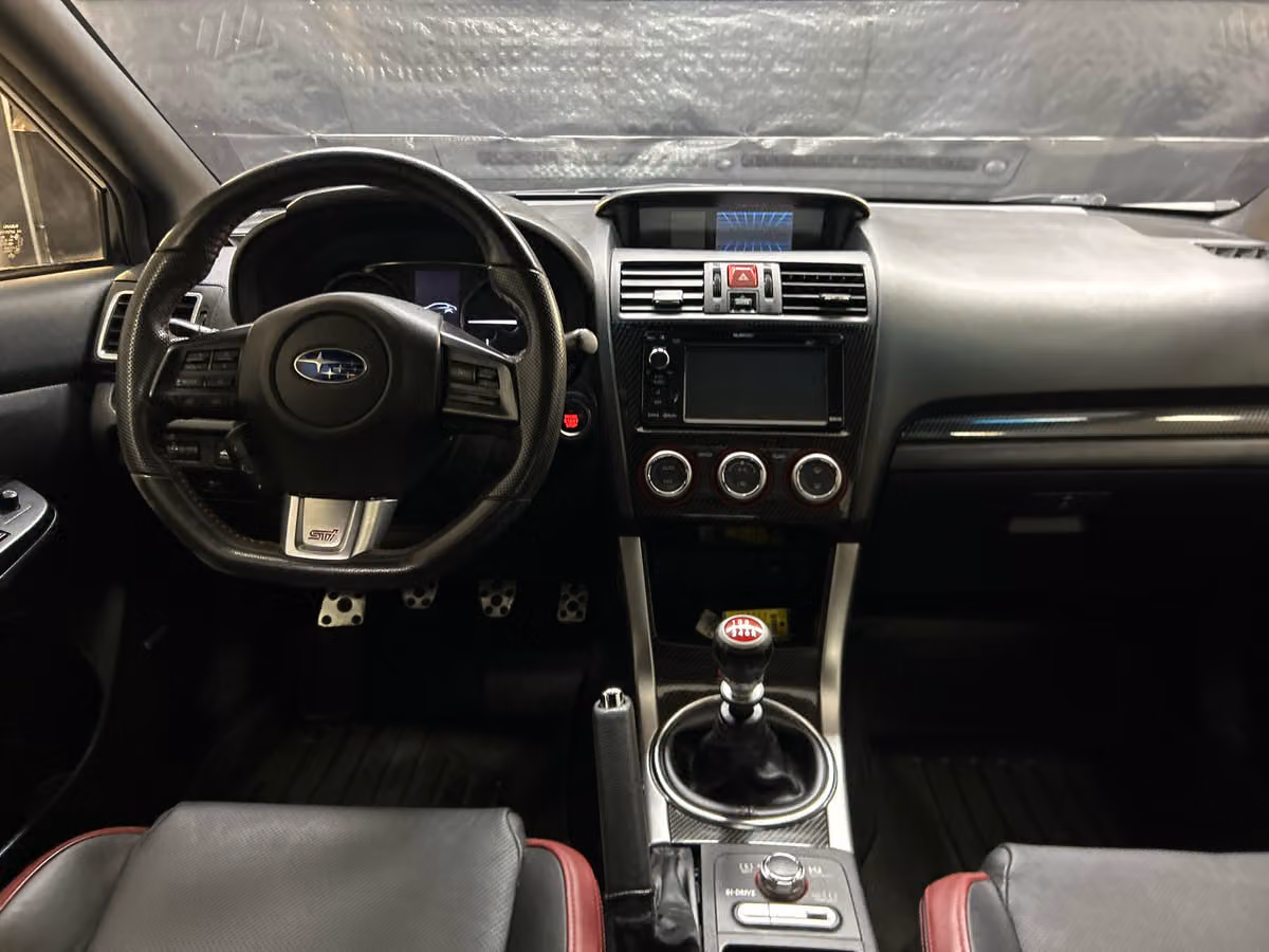 2015 Subaru WRX STI Limited Image 11