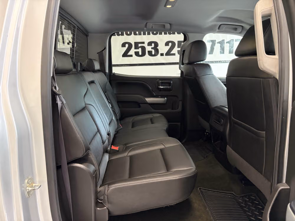 2016 Chevrolet Silverado 3500HD LTZ Crew Cab Image 20