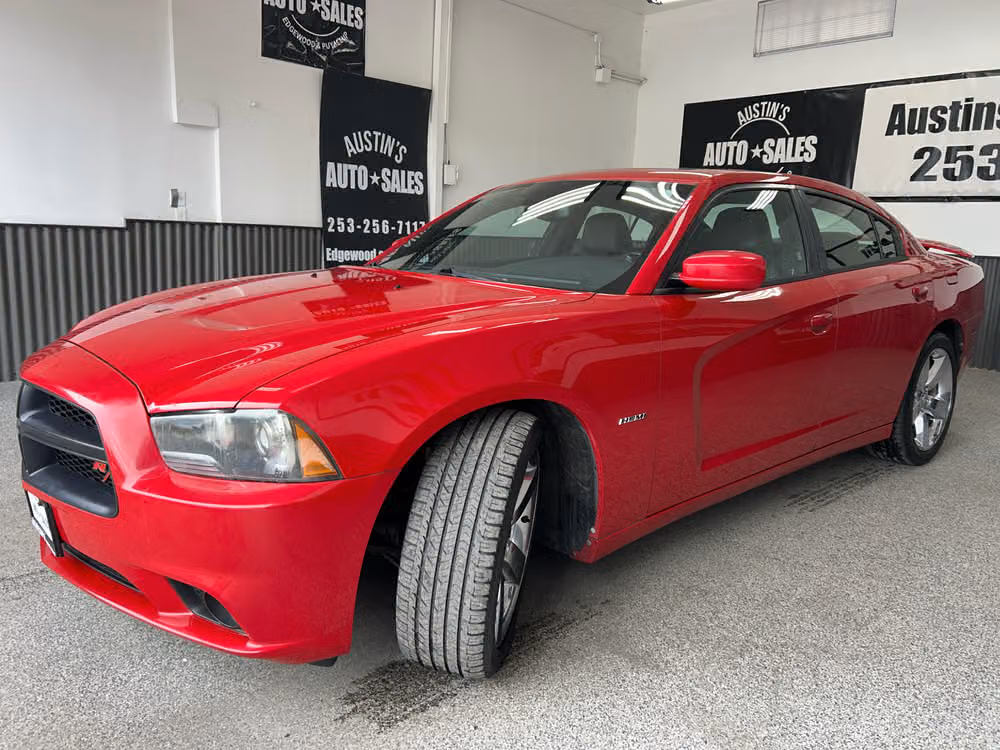 2012 Dodge Charger R/T Image 3