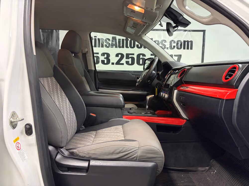 2019 Toyota Tundra SR5 CrewMax Image 21