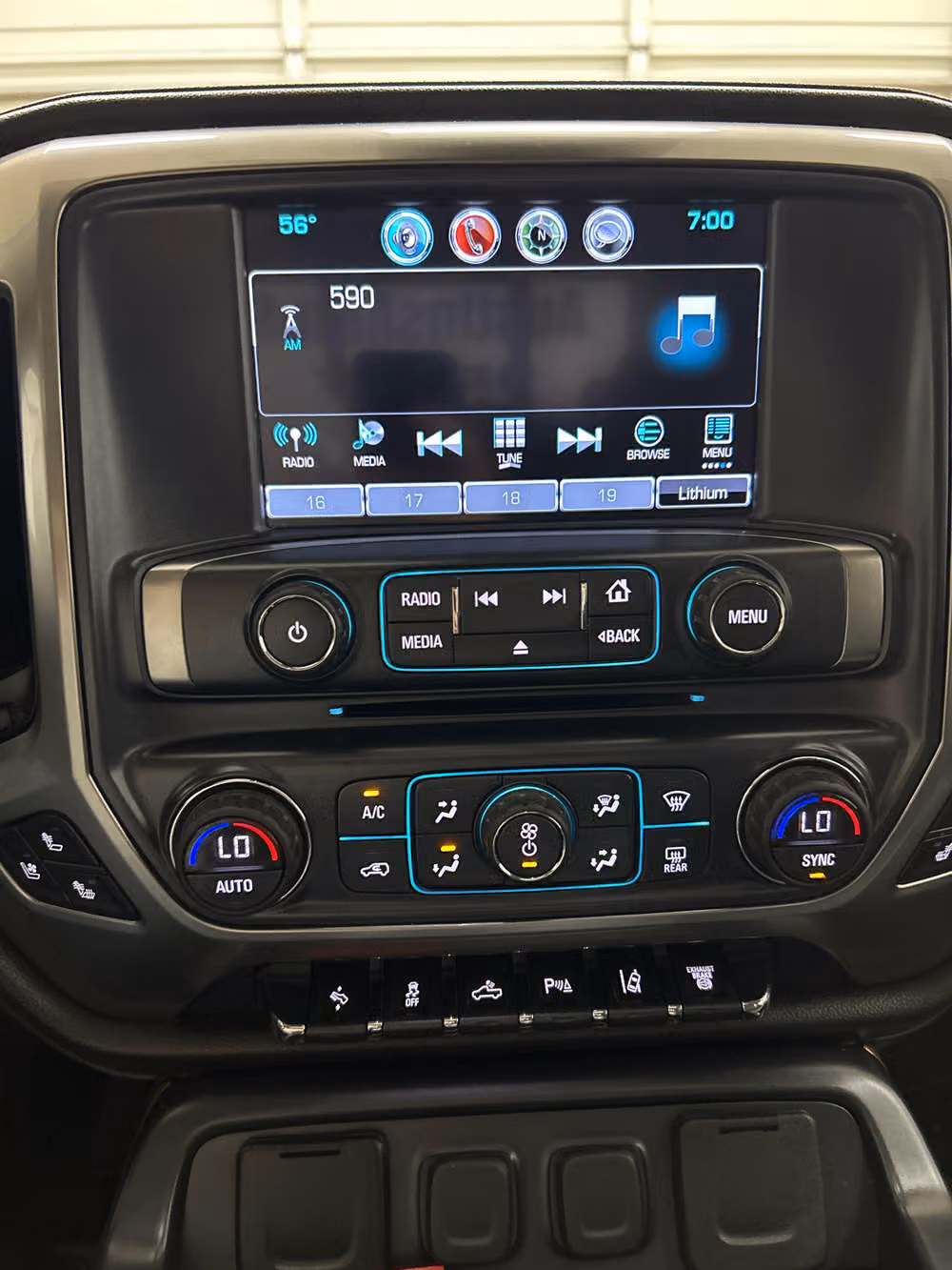 2018 Chevrolet Silverado 3500HD LTZ Crew Cab Image 14