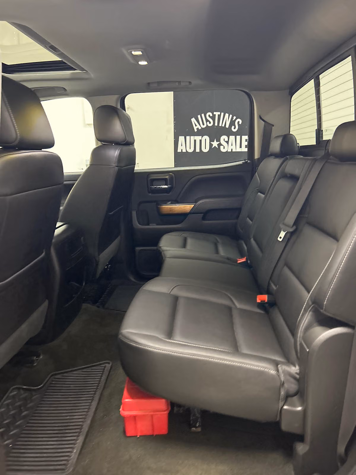 2018 Chevrolet Silverado 3500HD LTZ Crew Cab Image 9