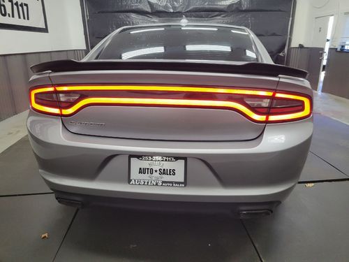 2016 Dodge Charger SXT Lower Image 1