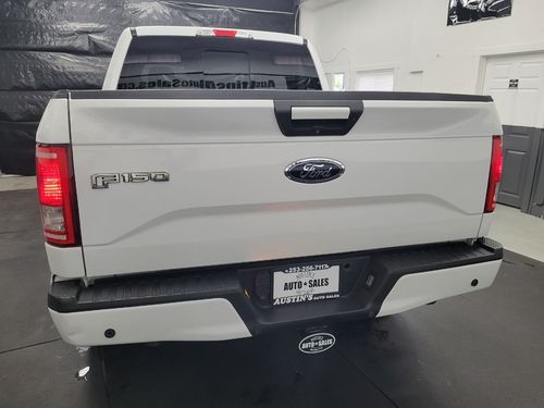 2016 Ford F-150 XLT SuperCrew Lower Image 1