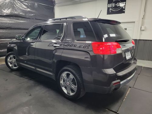 2013 GMC Terrain SLT-2 Lower Image 3