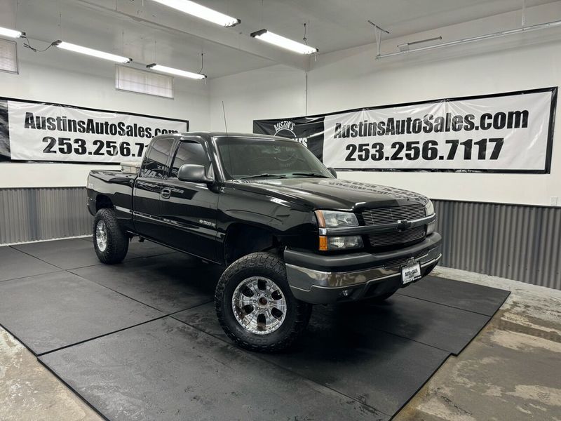 2004 Chevrolet Silverado 1500 Z71 4dr Extended Cab 4WD SB Extended Cab Upper Image 1