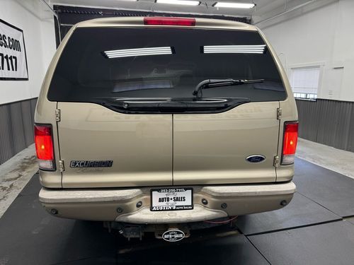 2005 Ford Excursion Limited Lower Image 1