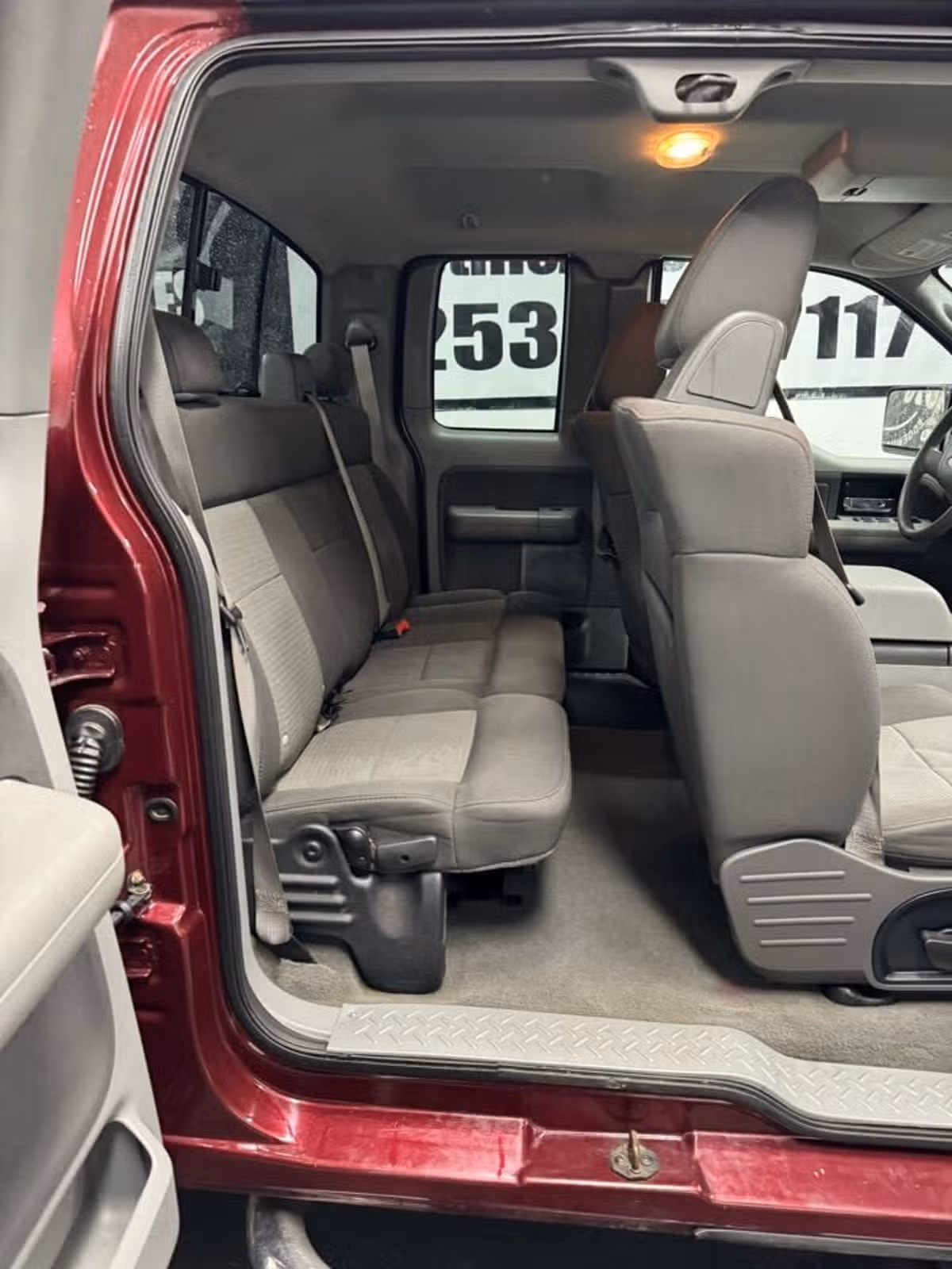 2005 Ford F-150 XLT 4dr SuperCab 4WD Styleside 6.5 ft. SB SuperCab Image 6