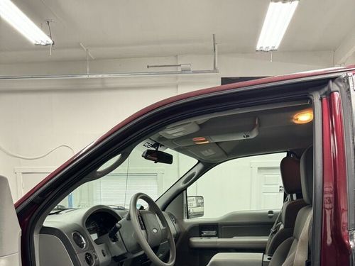 2005 Ford F-150 XLT 4dr SuperCab 4WD Styleside 6.5 ft. SB SuperCab Lower Image 1